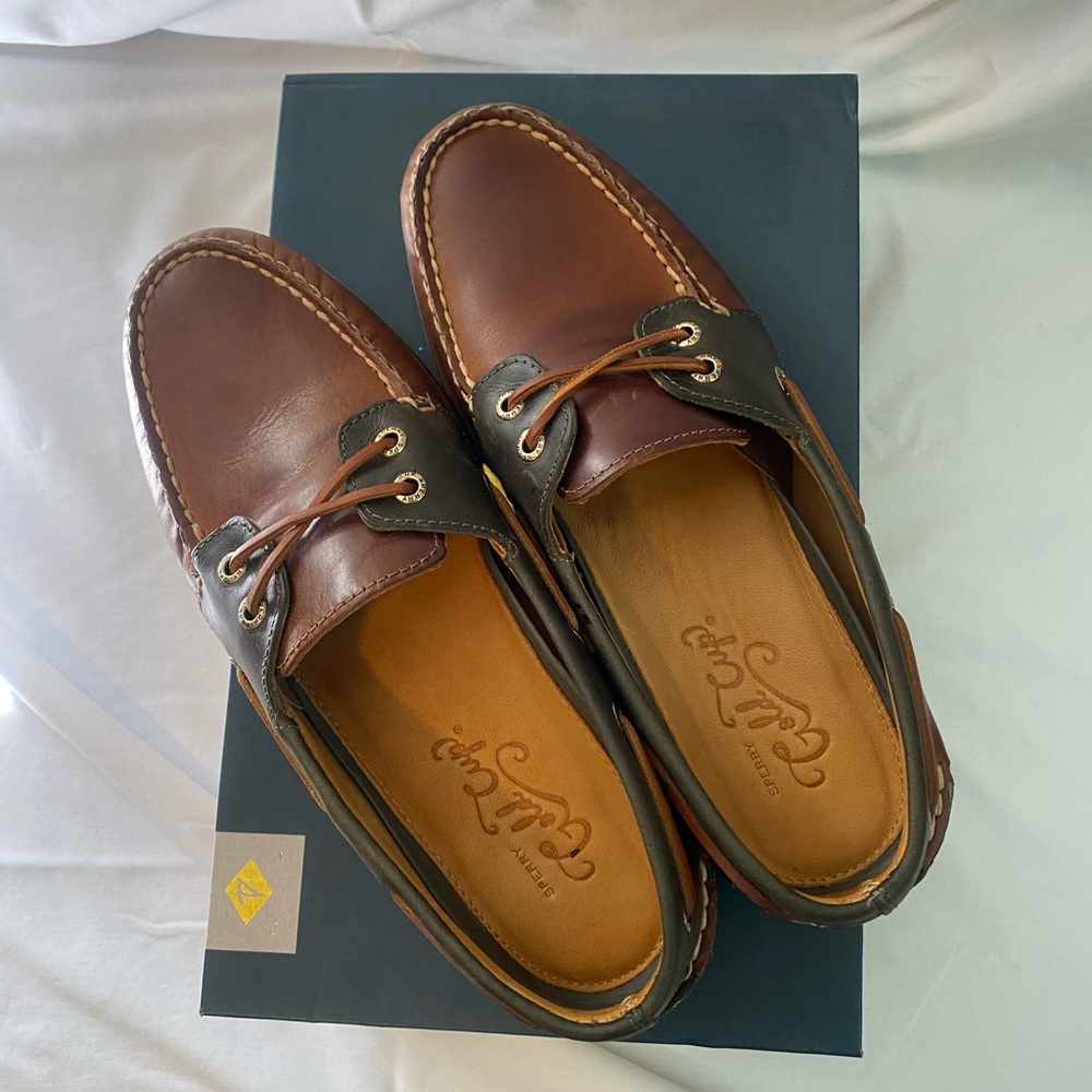 sperry gold cup cross lace boat shoes mens size 9.5
